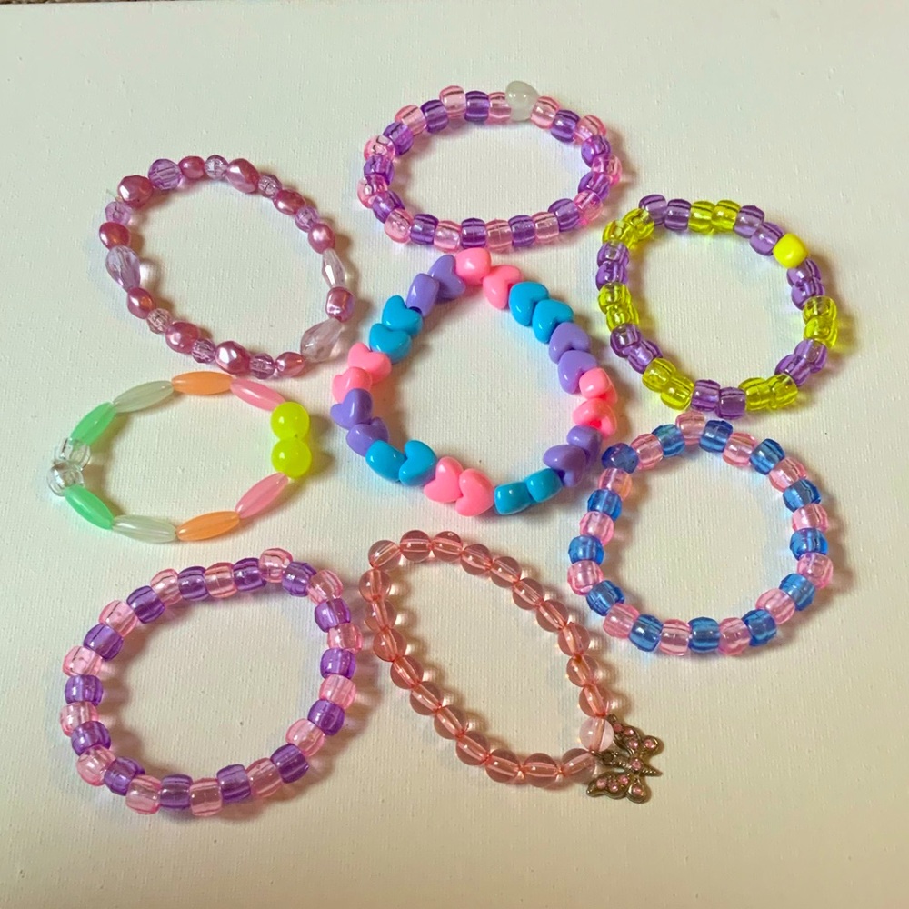 Set of 8 Random Pastel Beaded Bracelets
